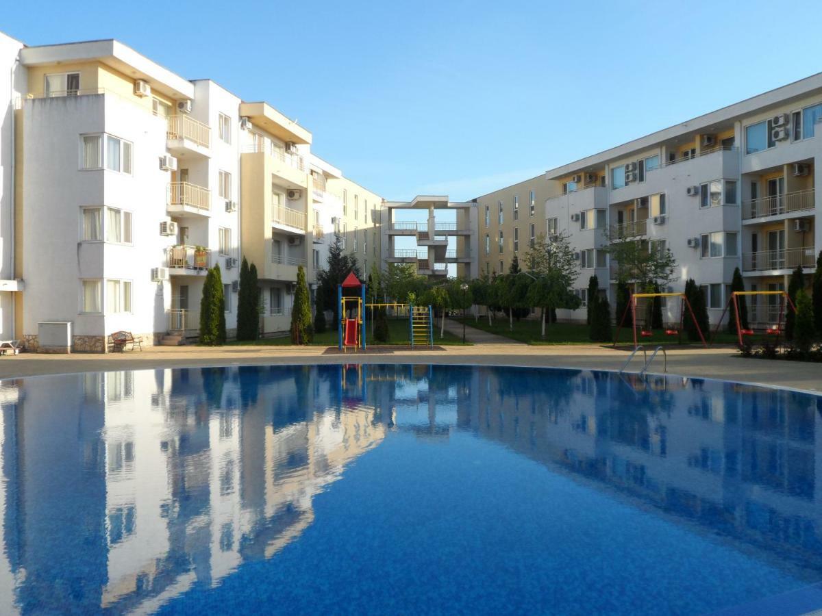 Студия Несебър Форт Клуб Pantai Sunny Bagian luar foto