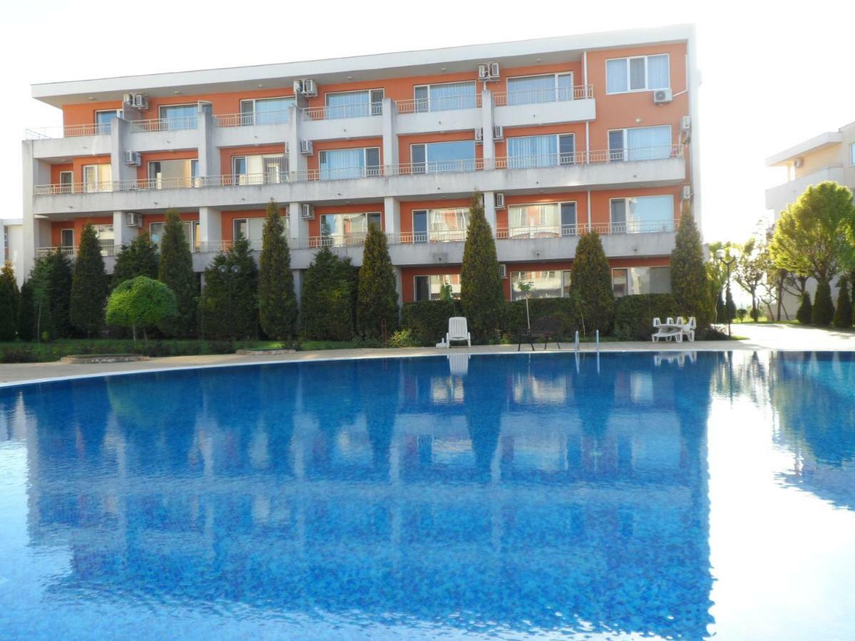 Студия Несебър Форт Клуб Pantai Sunny Bagian luar foto