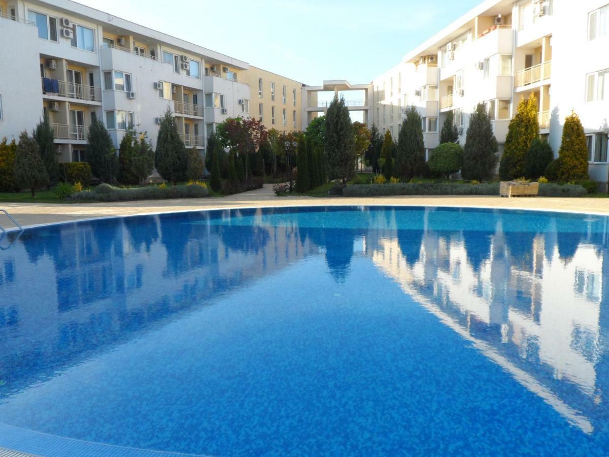 Студия Несебър Форт Клуб Pantai Sunny Bagian luar foto